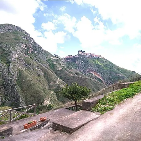 Giardino Aloe - Rifugio Nella Natura Siciliana, Lontano Dal Caos Di Taormina * Castelmola