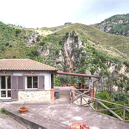 Giardino Aloe - Rifugio Nella Natura Siciliana, Lontano Dal Caos Di Taormina Villa Castelmola